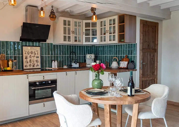 Domaine De La Baie De Somme, Vanadis Hotel miłości *